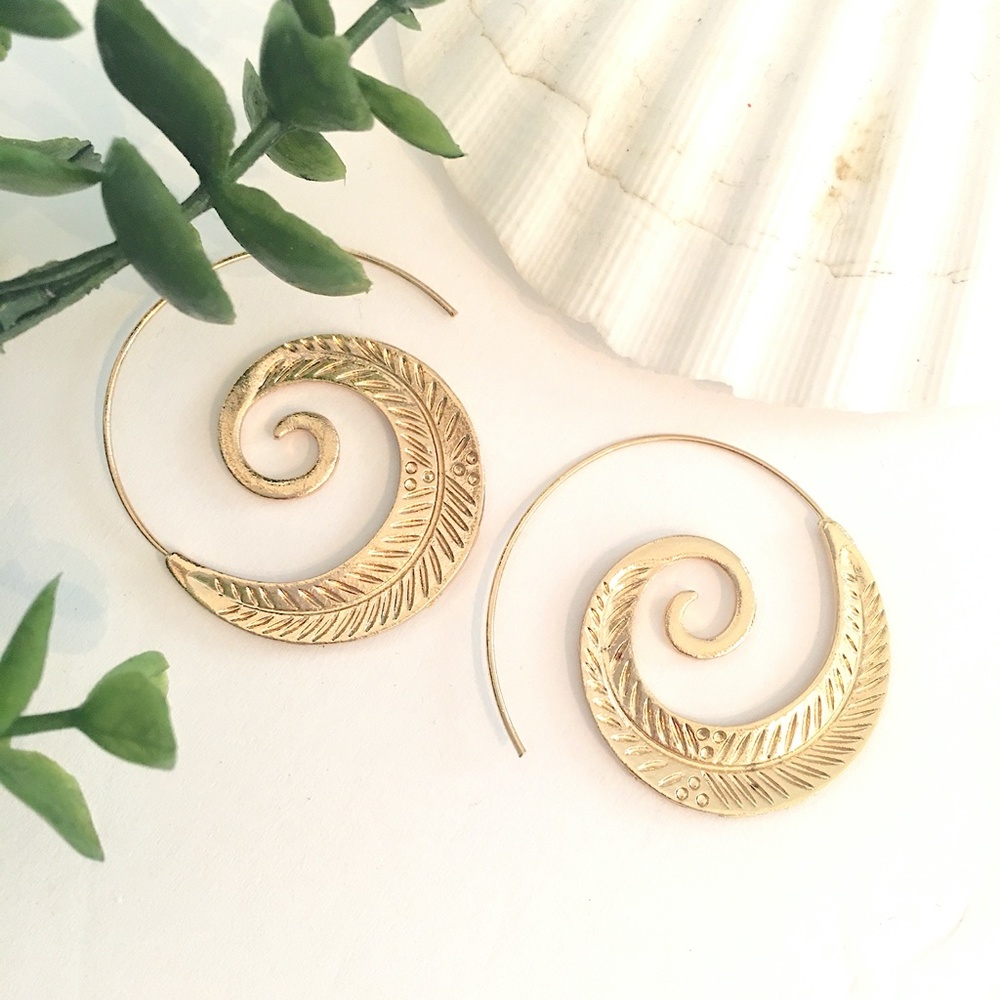 Ethnic Bohemian Spiral Swirl Earrings - Picture 8 of 14